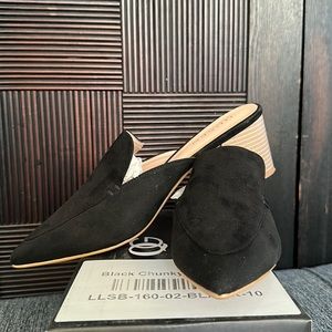 Queen George Eliza Black Suede Mule